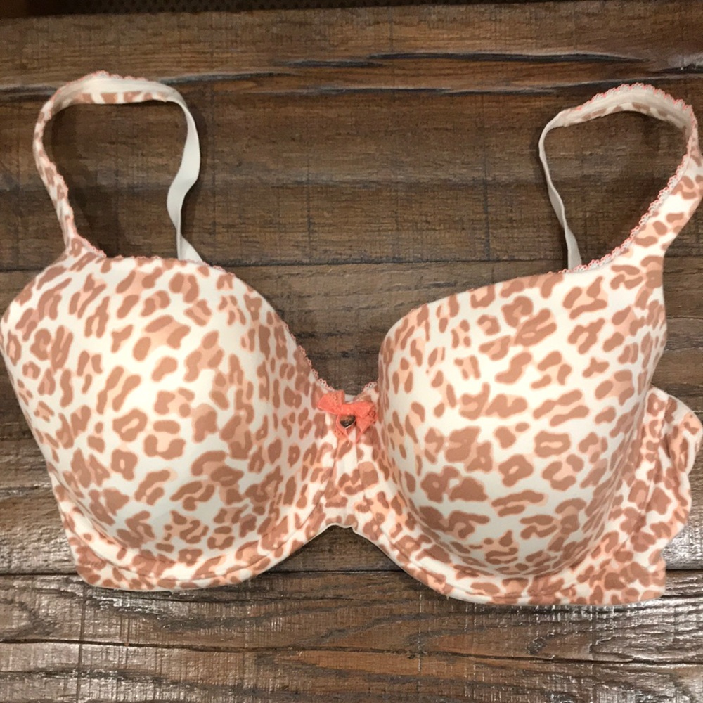 Victoria Secret 36DD